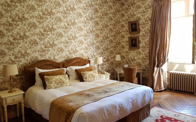 Hôtel Restaurant - Chateau de Lalande