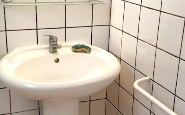 Studio in Saint-pierre, With Enclosed Garden and Wifi