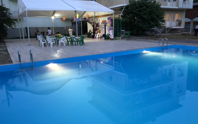 Lelux Hotel