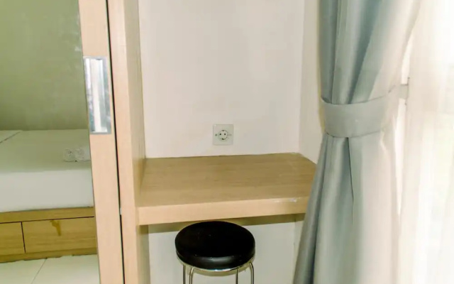 Comfort And Minimalist 2Br At Skylounge Tamansari Apartment – Guest Rooms – Tangerang