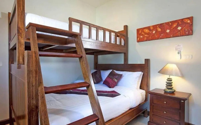 Villa Yok Kiao 6 Bed Staffed Property with Your Own Cook