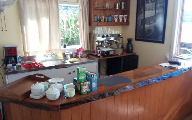 The Lodge At Te Rawa - Boat Access Only