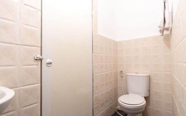 OYO Flagship 1794 Kamojo Gh Medan