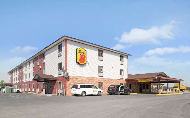 Super 8 by Wyndham Spokane/West