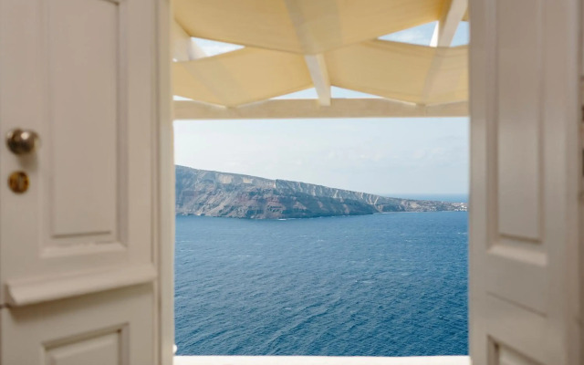 Oia Mare Villas