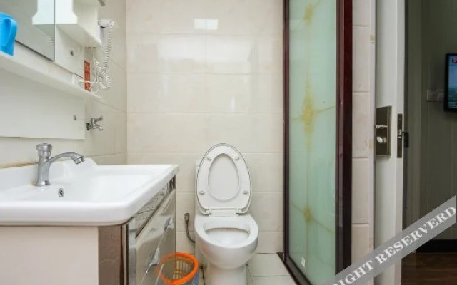 Rongxin Hostel