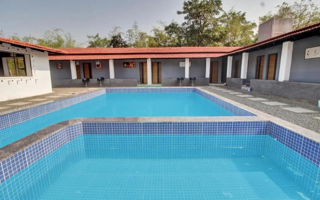 Oyo Flagship 806324 Kresort
