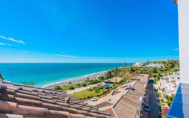 Villa Isabel de Nerja by Ruralidays
