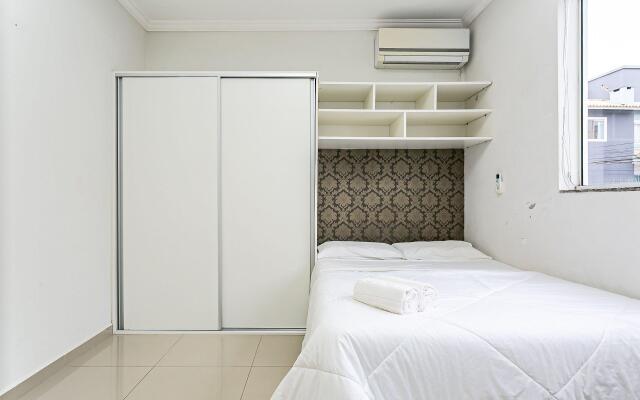 Belo apto com churrasqueira nos ingleses RAE204