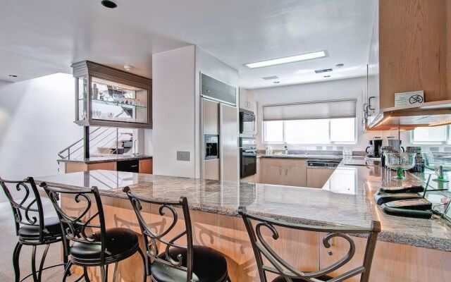 Dolomite Villas by Frias Properties