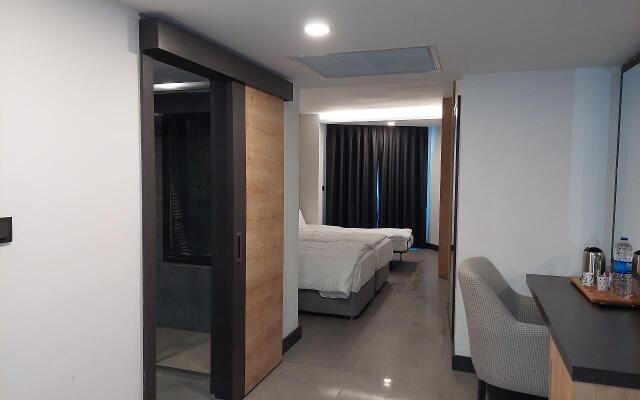 Signature Blue Resort Kuşadası