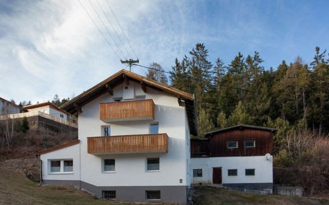 Lovely Holiday Home in Piller in the Mountains