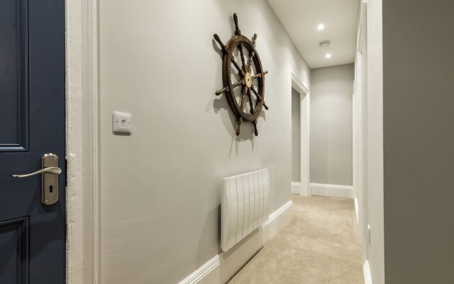 Pieces of Eight Two Bedroom Apartment