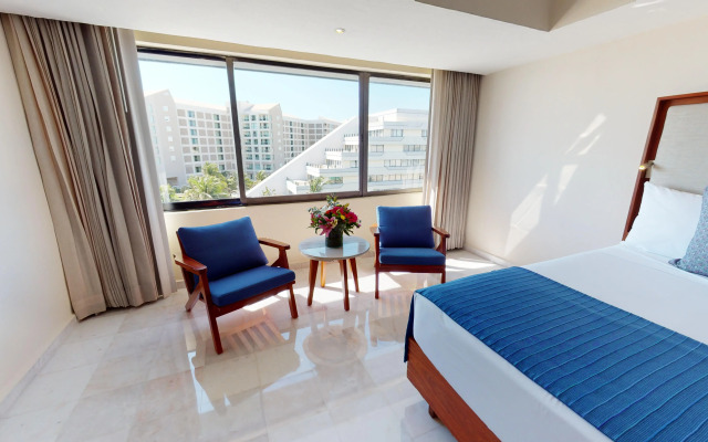 Park Royal Beach Cancún - All Inclusive