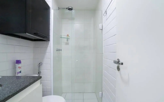 BHomy Bela Vista Moderno com varanda Y804B