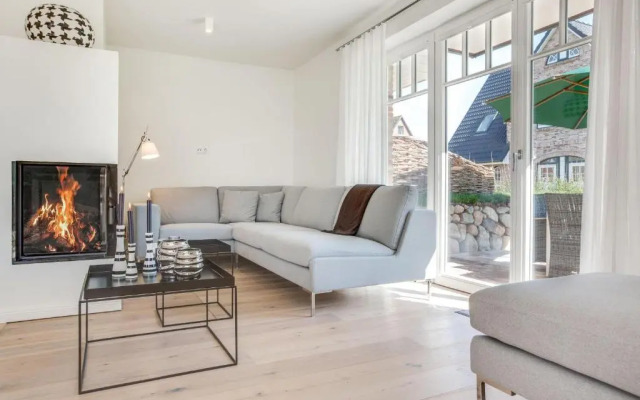 Haus Tess_ Theodor Storm Str_ 12a