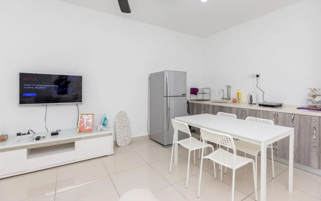 Mansion One, by BAYAN