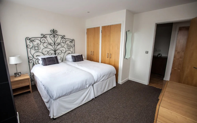 Cranbrook House Serviced Apartments