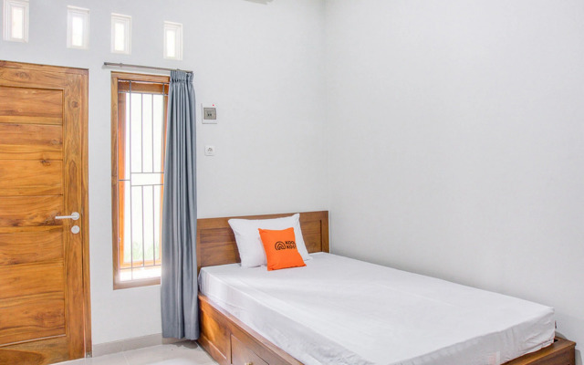 KoolKost Male Syariah near Pascasarjana UGM