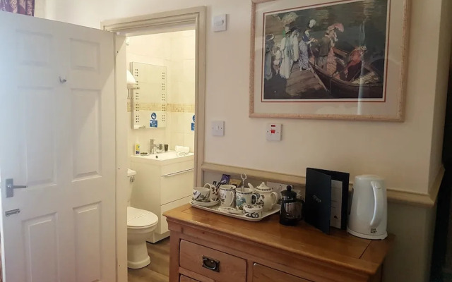 Victoria House Room Only Accommodation