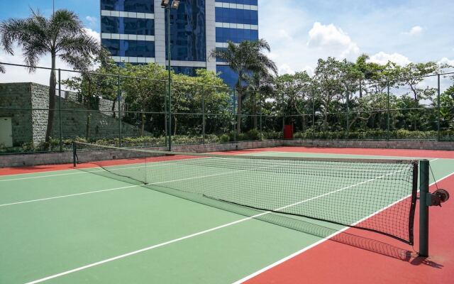 Big and Cozy Gandaria Heights 3BR Apartment with Direct Access to Mall