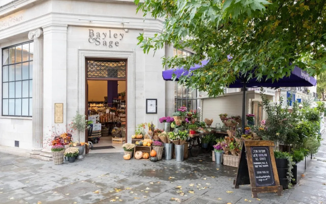 Winchester Street III by Onefinestay