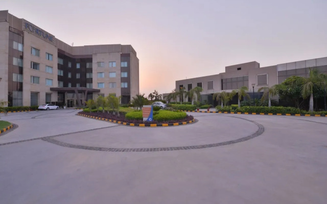 Fortune Park Orange, Sidhrawali, Gurugram - Member ITC Hotels' Group