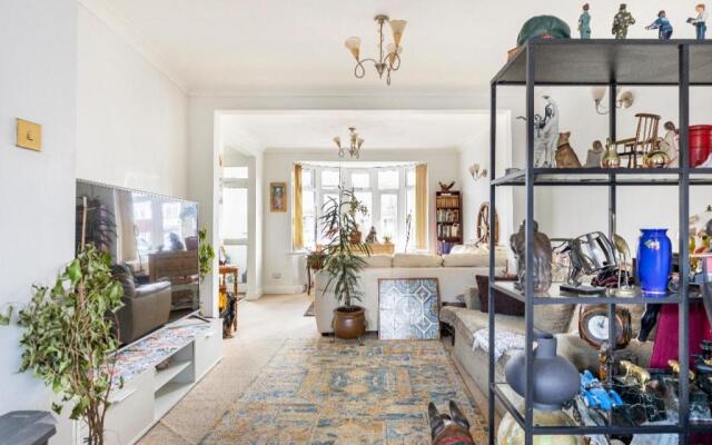 Lovely house (Ealing, London)
