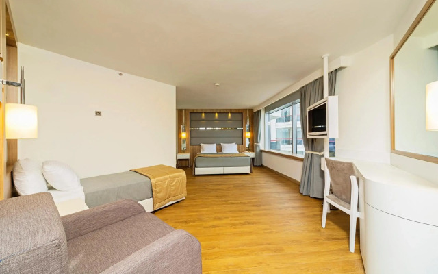 Poseidon Hotel - Adults Only