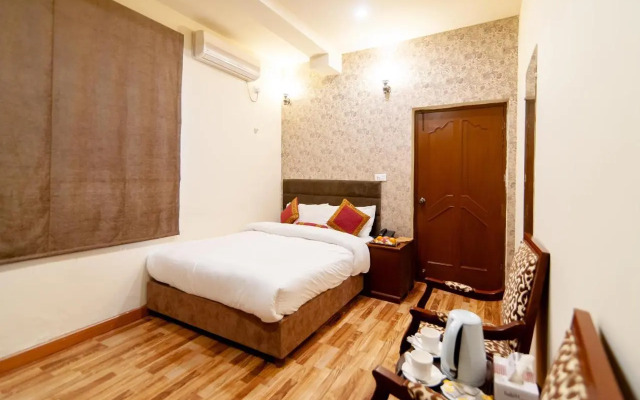 Shelton Guest House
