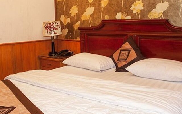 Valentine Hotel