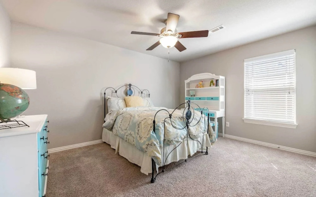 Near Hiking & Biking: Convenient Home in Rogers!