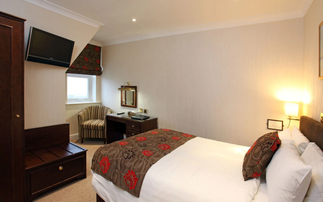 Imperial Hotel