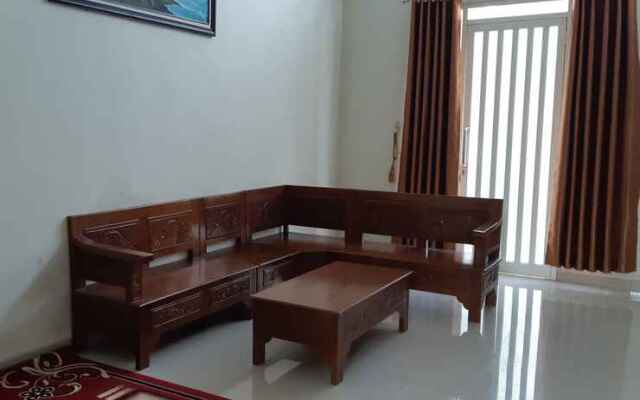 Full House Two BR at Emerald Villa Batu J6