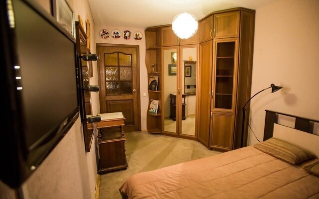 AG Apartment Basseynaya 53