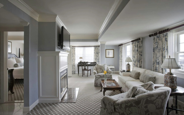 Saybrook Point Resort & Marina