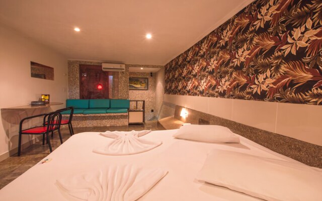 Motel Devaneios (Adult Only)