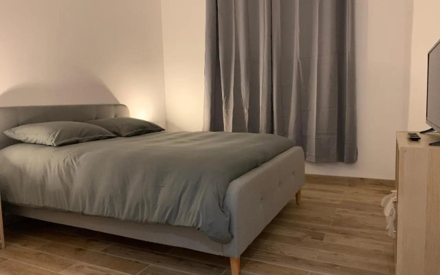 Appartement Cosy Jacuzzy Luxe Gare de Toulon