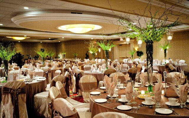 Holiday Inn Hotel & Suites St. Catharines Conference Center by IHG