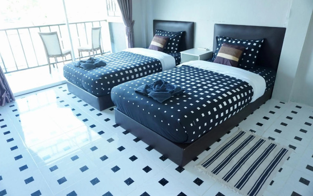 Lom La Lanta Hotel