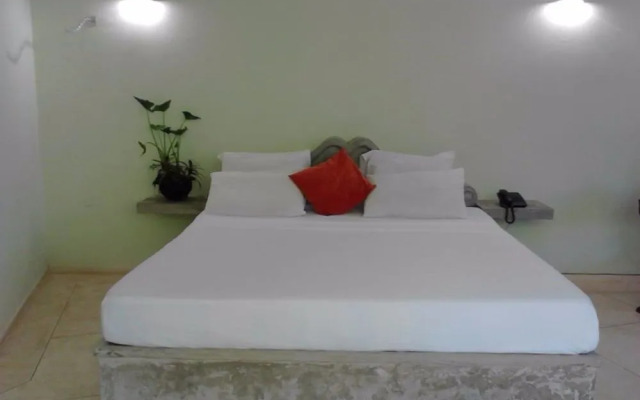 OYO 297 Manidi Villa