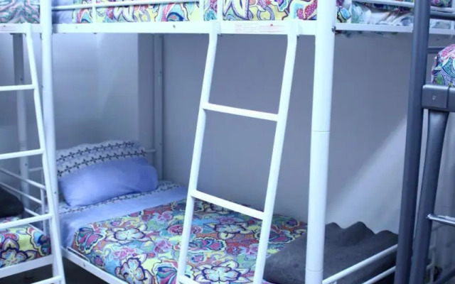 Hostel Parque Peniche Cima