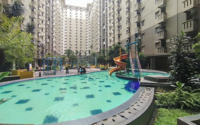 Homey 2Br Apartment Gateway Ahmad Yani Cicadas