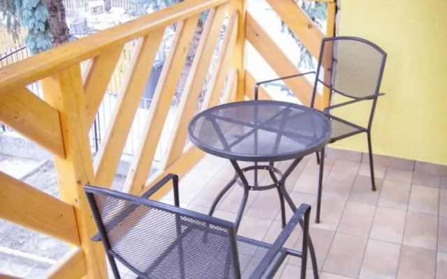 Liliana Apartman és Csónakház
