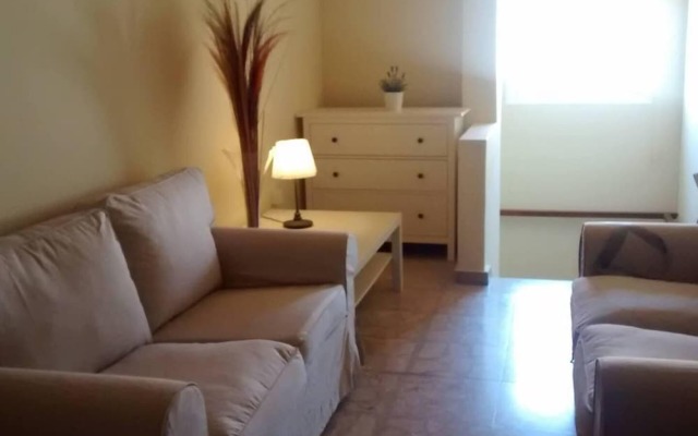 Immaculate 4-bed Apartment in Larnaca