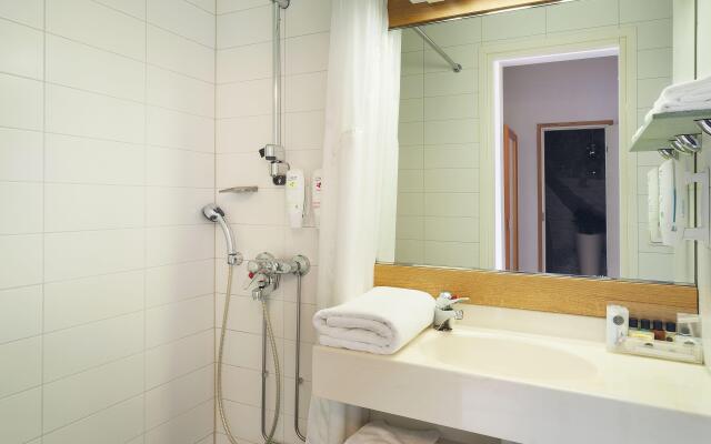 Holiday Inn Helsinki - Vantaa Airport, an IHG Hotel