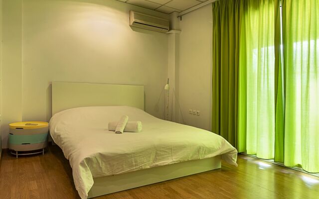 Piccadilly Circus deluxe flat Athens