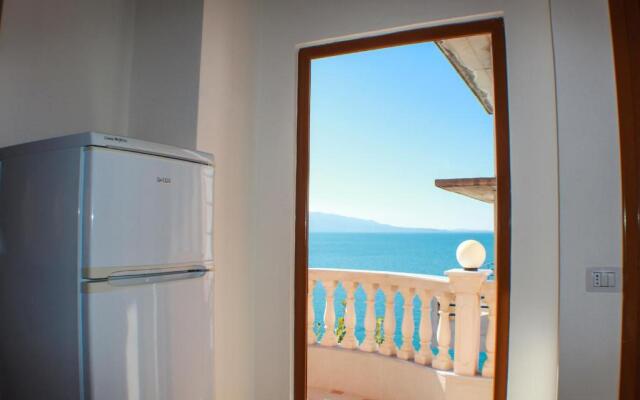 Apartments Romario