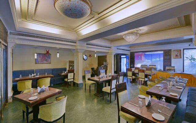 OYO 1746 Hotel RnB Select