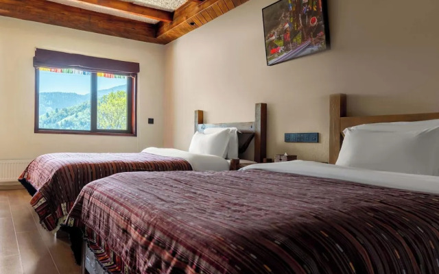 Jiuzhaigou Valley Abluzi B&B